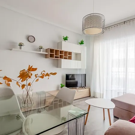 Nah Am Mit Parkplatz Apartment Torrevieja