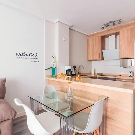 Nah Am Mit Parkplatz *