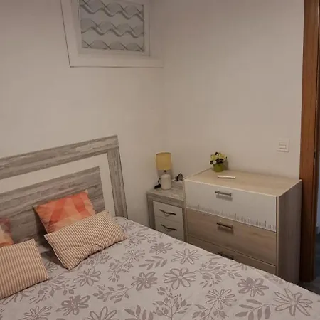 Nah Am Mit Parkplatz